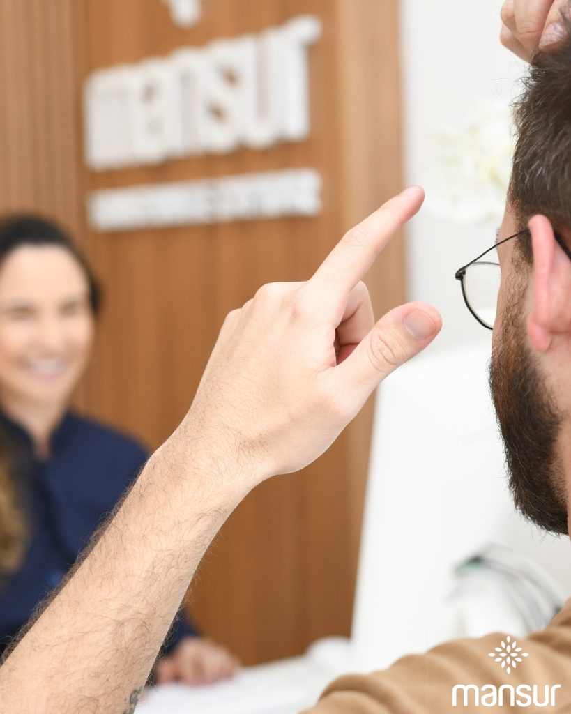 Transplantar Cabelo da Barba para a Cabeça